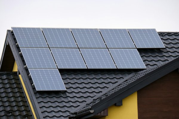 Quelle est la dimension panneau photovoltaïque idéale pour sa maison ?